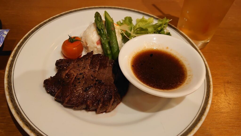 石垣島ノコテッペンでの食事