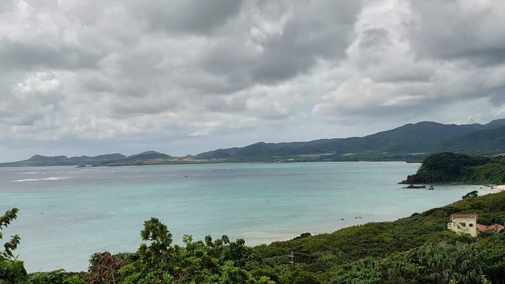 石垣島の玉取崎(たまとりざき)展望台からの眺め