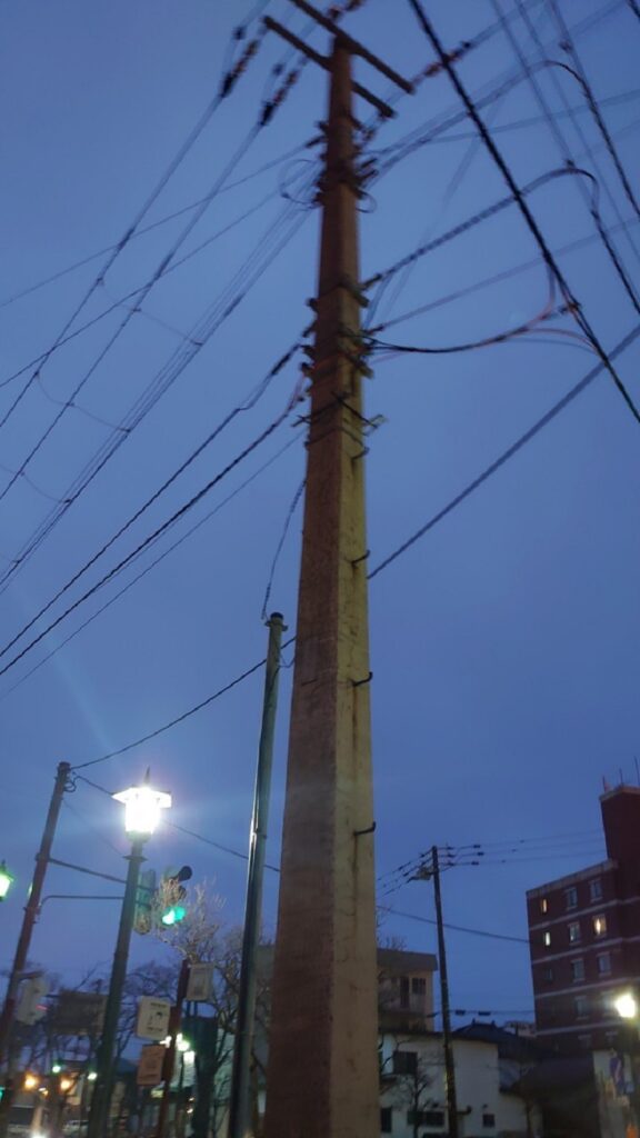 函館日本最古のコンクリート電柱